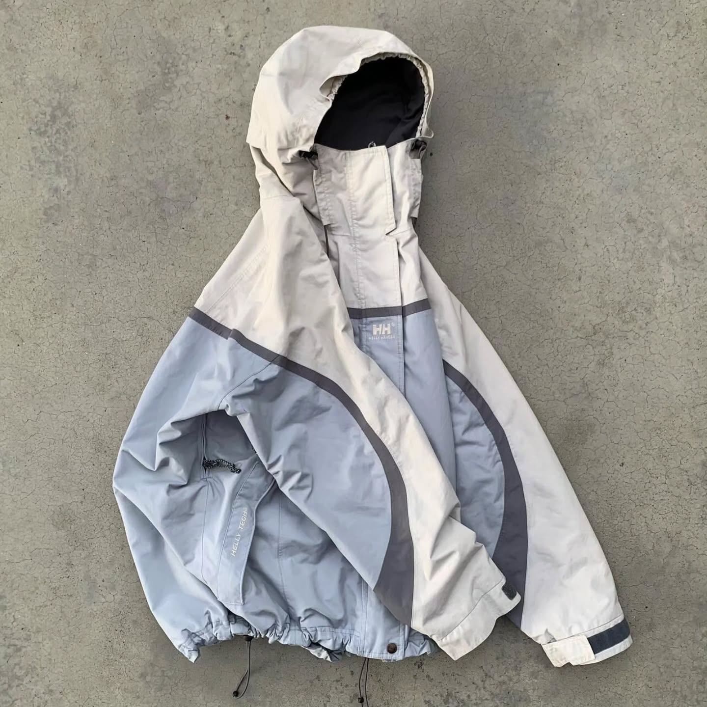 vintage Helly Hansen hooded technical jacket