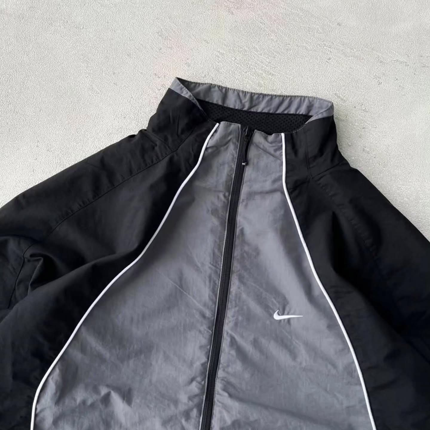 vintage Nike full-zip track jacket