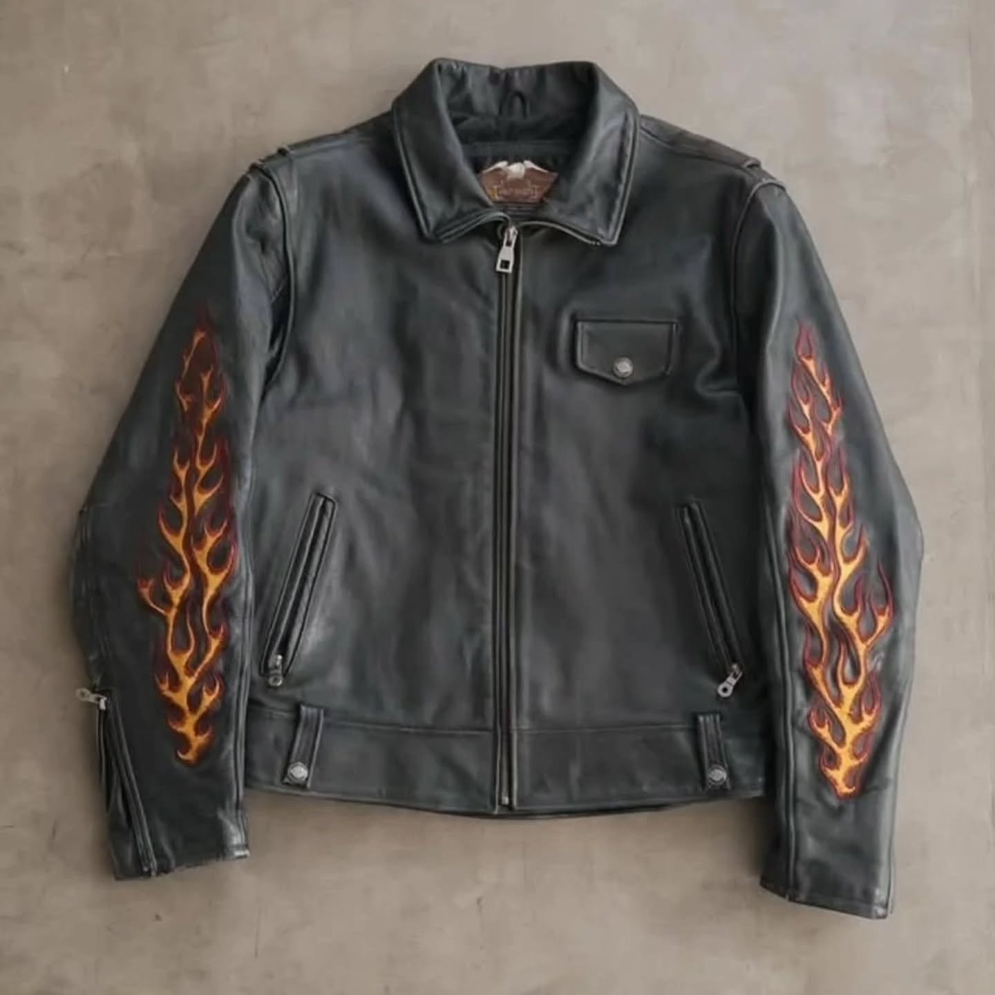 VINTAGE HARLEY-DAVIDSON "RIDE FREE" Flame Leather Biker Jacket
