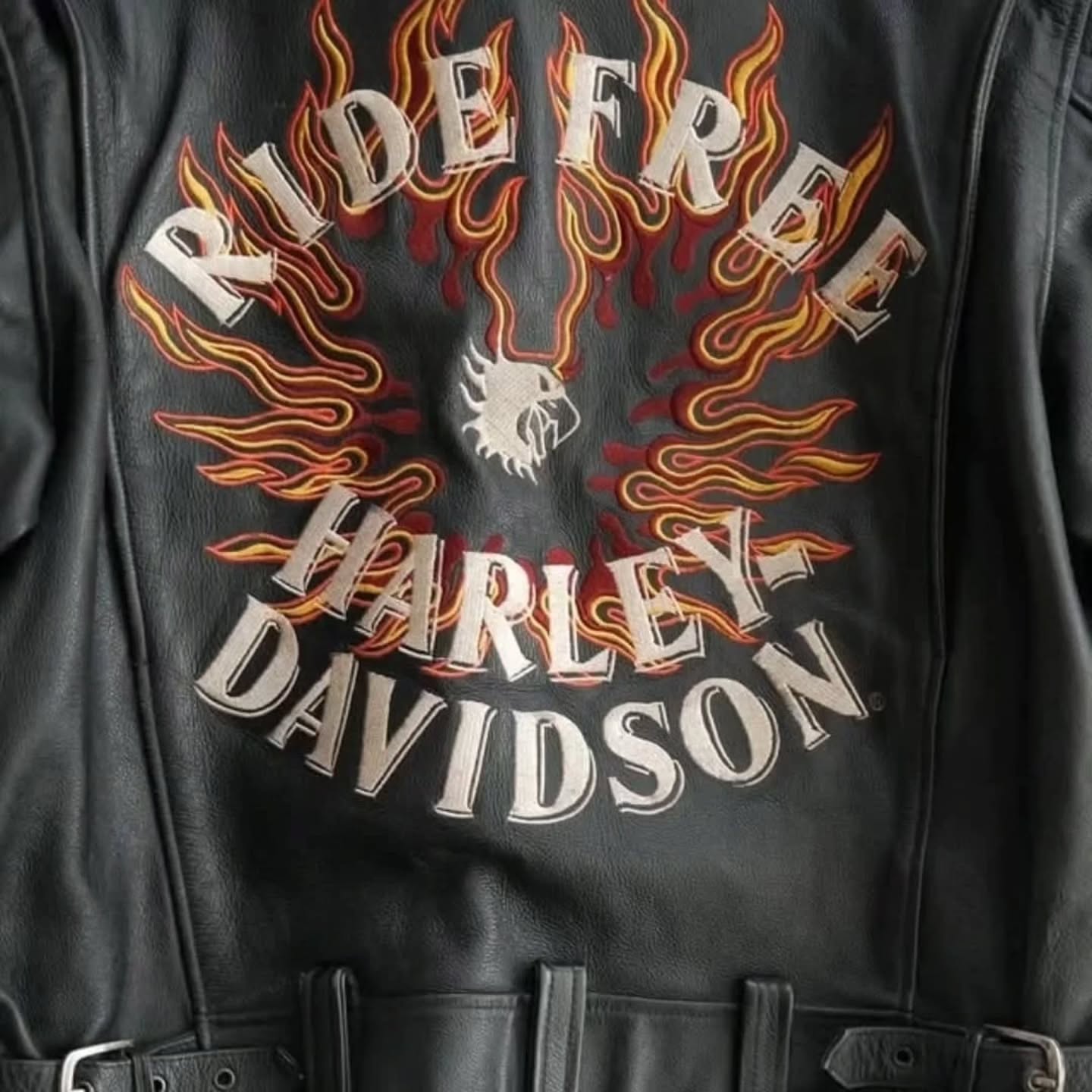 VINTAGE HARLEY-DAVIDSON "RIDE FREE" Flame Leather Biker Jacket