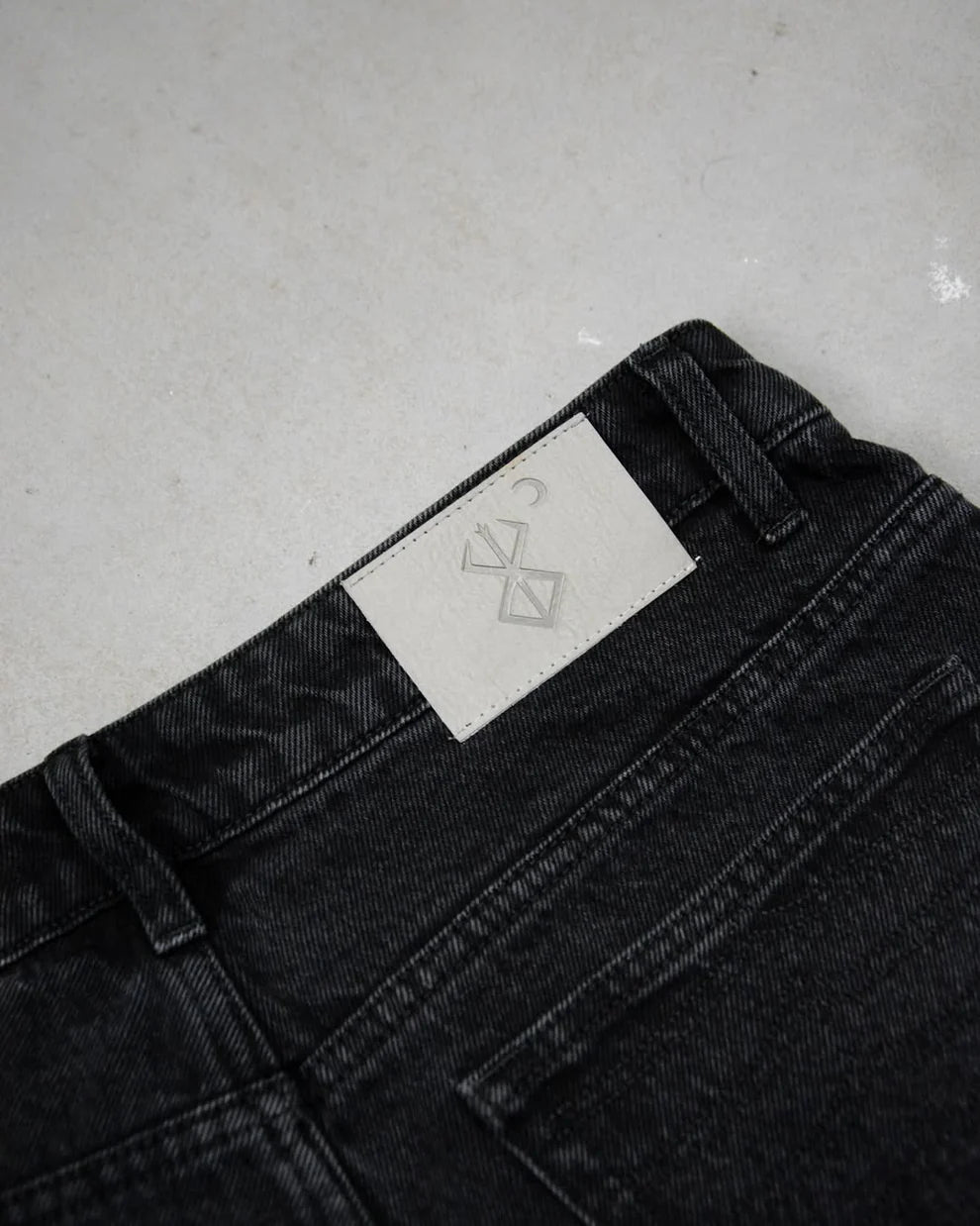 Vintage Distressed Panelled Baggy Denim Jeans – Washed Black